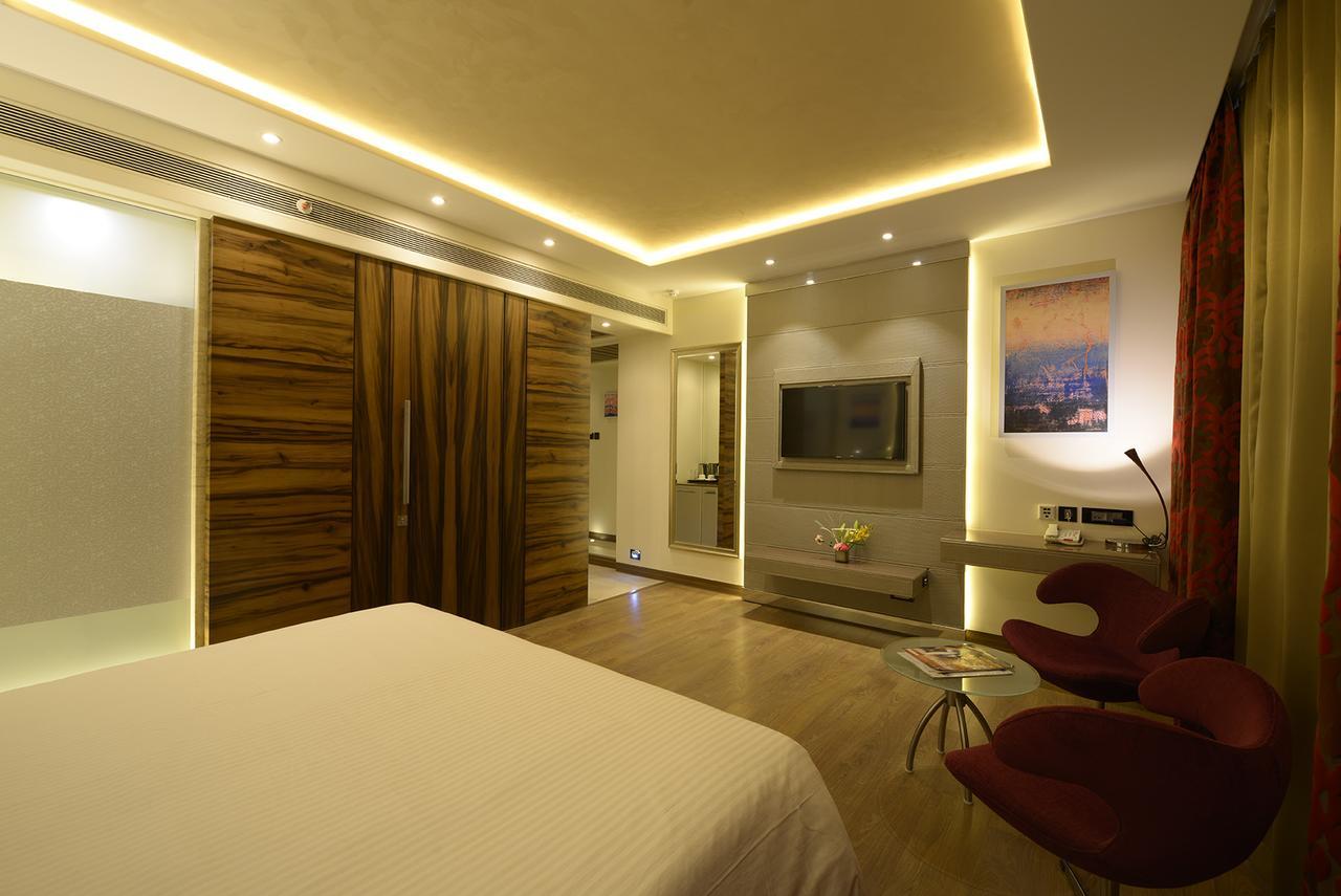 Genesis Hotel Near Mumbai Airport 외부 사진